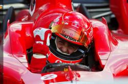 开云体育下载-雷诺车队翻盘梅赛德斯，阿隆索高光表现