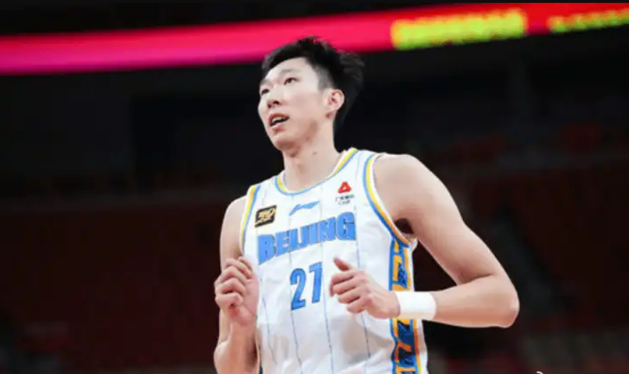 76人险胜浙江队，周琦惊艳四座的简单介绍