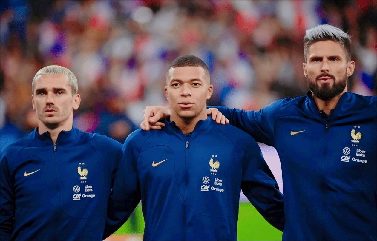 法国队碾压德国队,波尔惊艳四座 法国队碾压德国队,波尔惊艳四座