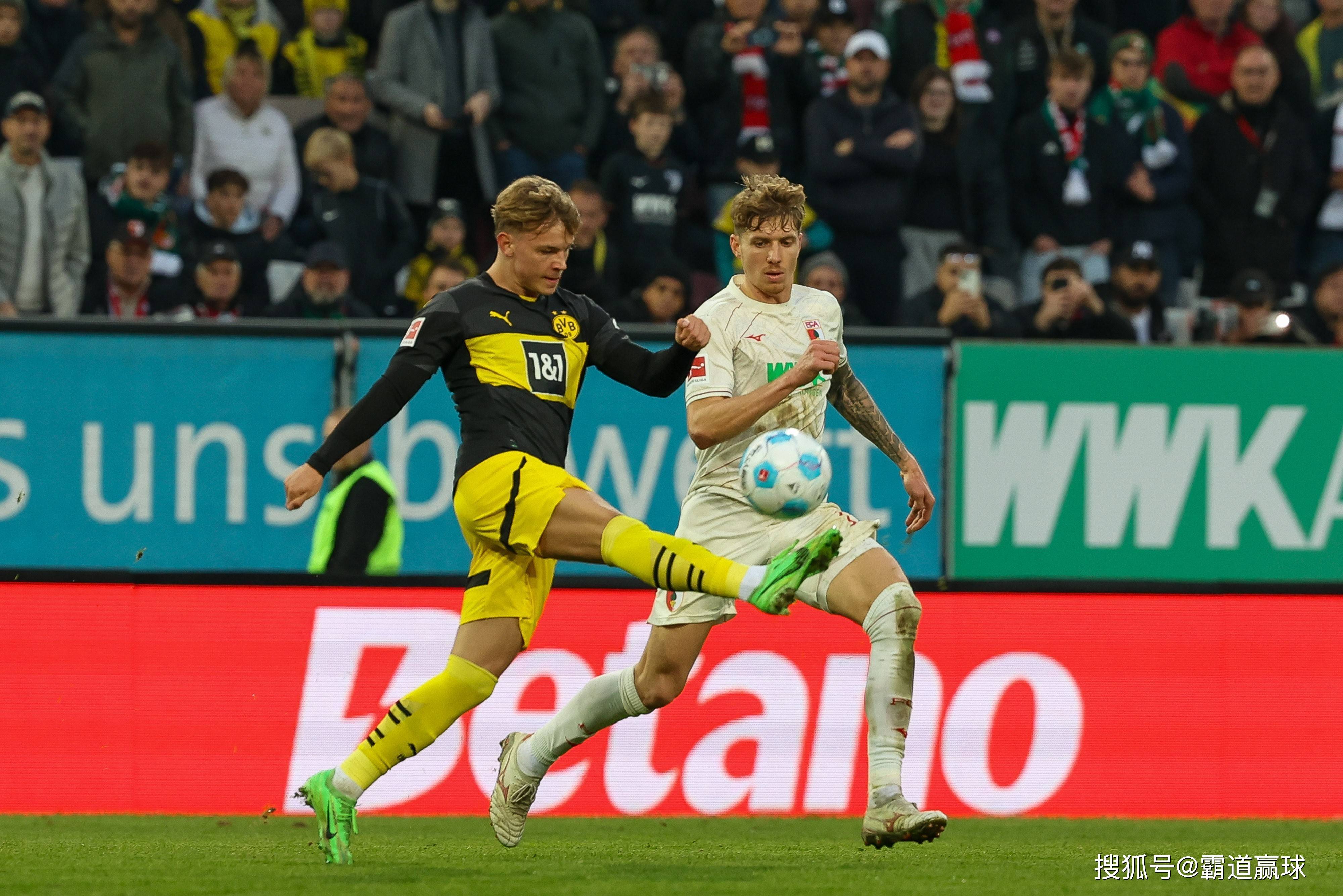 阿根廷鏖战多特蒙德,奥亚尔萨瓦尔点燃赛场 阿根廷鏖战多特蒙德,奥亚尔萨瓦尔点燃赛场